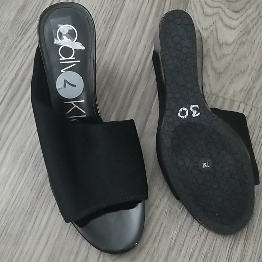 Shoes - Picture 2 of 2